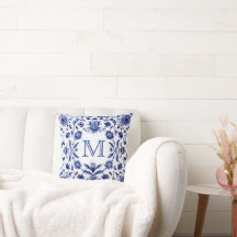 Delft blue design monogram