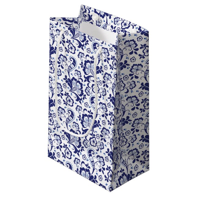 Delfts Blauw | Delft Blue Dutch Wedding Favor Small Gift Bag (Front Angled)