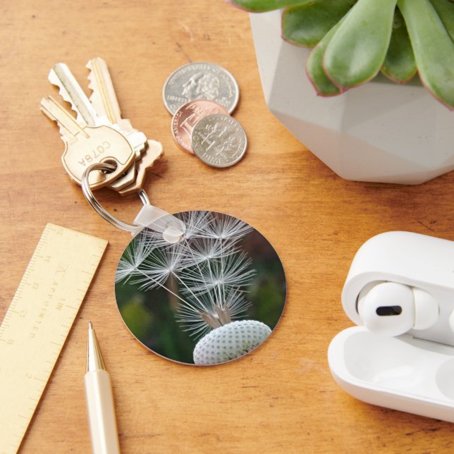 Delicate Dandelion Seeds  Keychain (Desk)