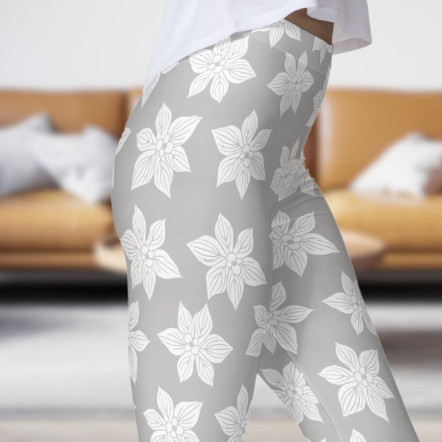 Delicate Gray Floral Bloom Pattern Leggings (Gray in Bloom)