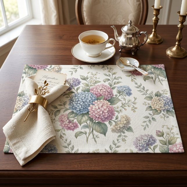 Delicate Hydrangea Flowers  Cloth Placemat (Creator Uploaded)