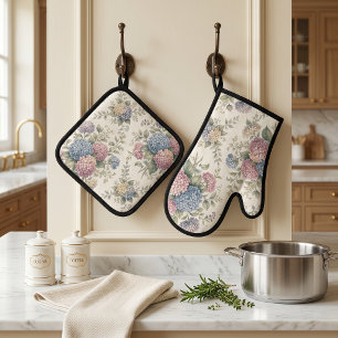 Delicate Hydrangea Flowers  Oven Mitt & Pot Holder Set