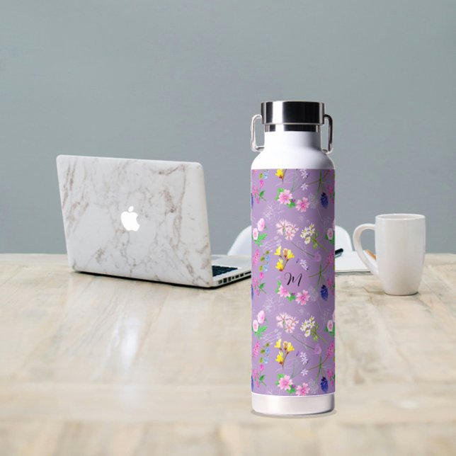Delicate wildflowers in purple. Custom. Water Bottle (Delicate wildflowers in purple. Custom. Water Bottle
)