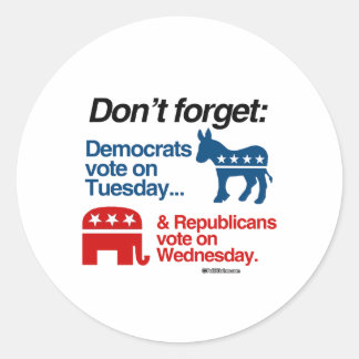 DEMOCRATS VOTE ON TUESDAY CLASSIC ROUND STICKER