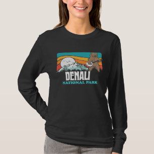 Denali National Park Alaska Mountains Banjo Bear T-Shirt