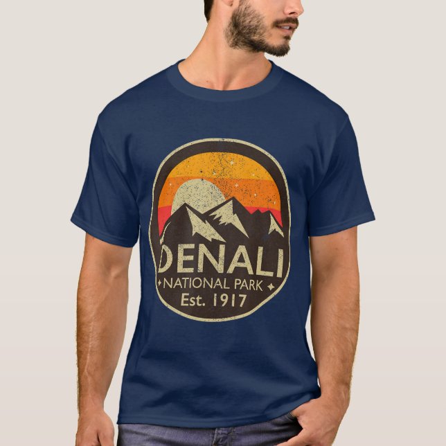 Denali National Park  Alaska Retro Hiking Gift T-Shirt (Front)