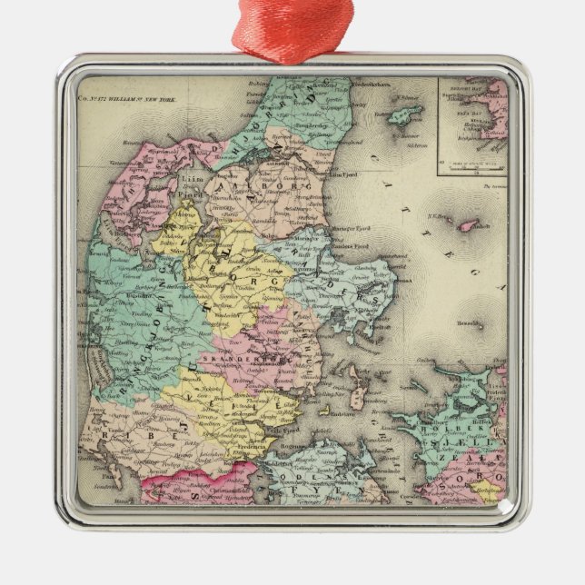 Denmark 11 metal ornament (Front)