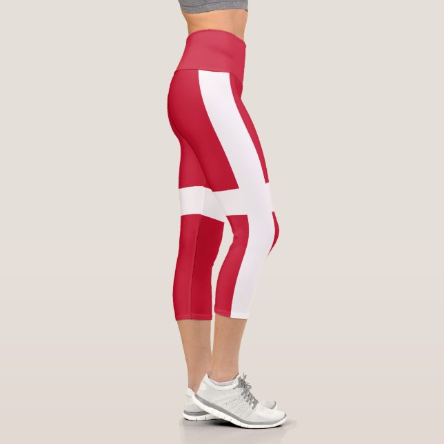 Denmark Flag Capri Leggings (Right)