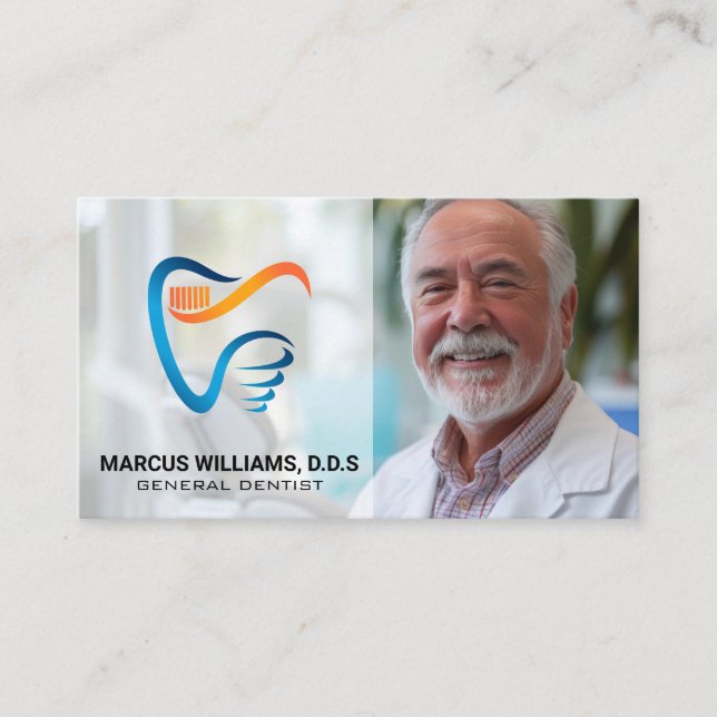 Dentist Smiling | Creative Dental Logo Business Card (Front)