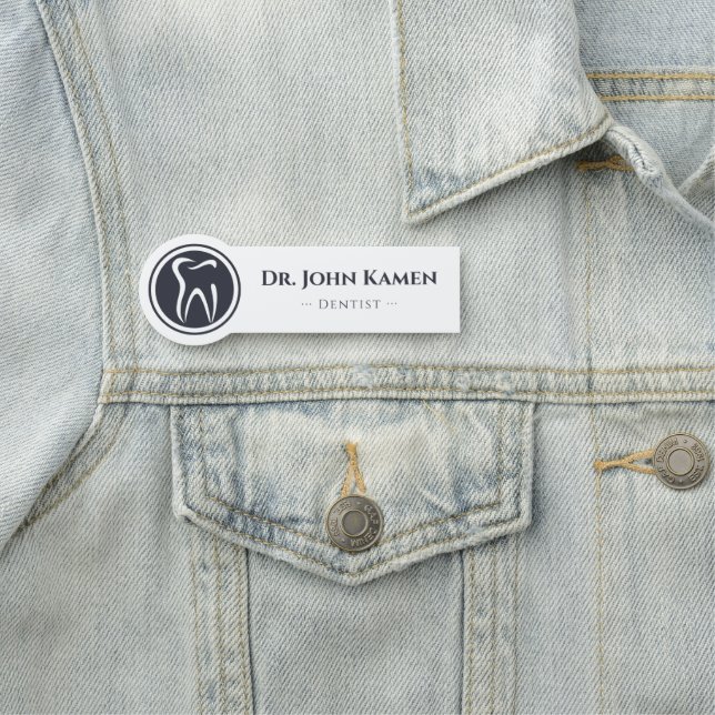 Dentist | Teeth Logo Name Tag (In Situ)
