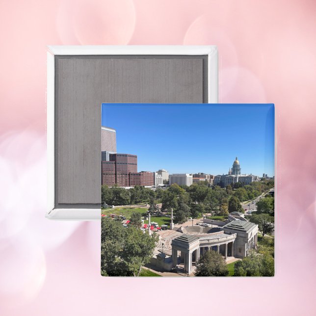 Denver Skyline View with State Capitol Magnet (A magnet featuring the beautiful skyline of Denver, Colorado.)