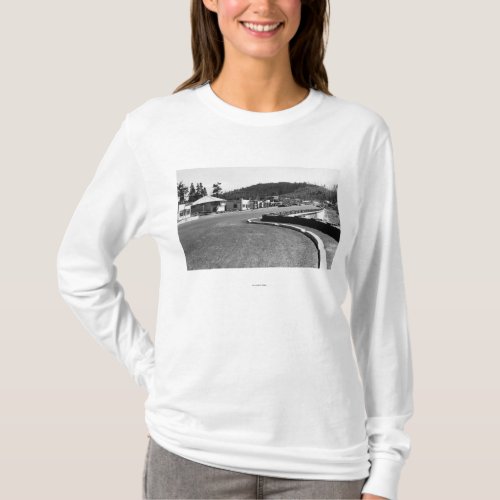 Depoe Bay Oregon Town View Along Seawall T_Shirt