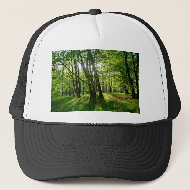 Der Wald im Frühling Trucker Hat (Front)