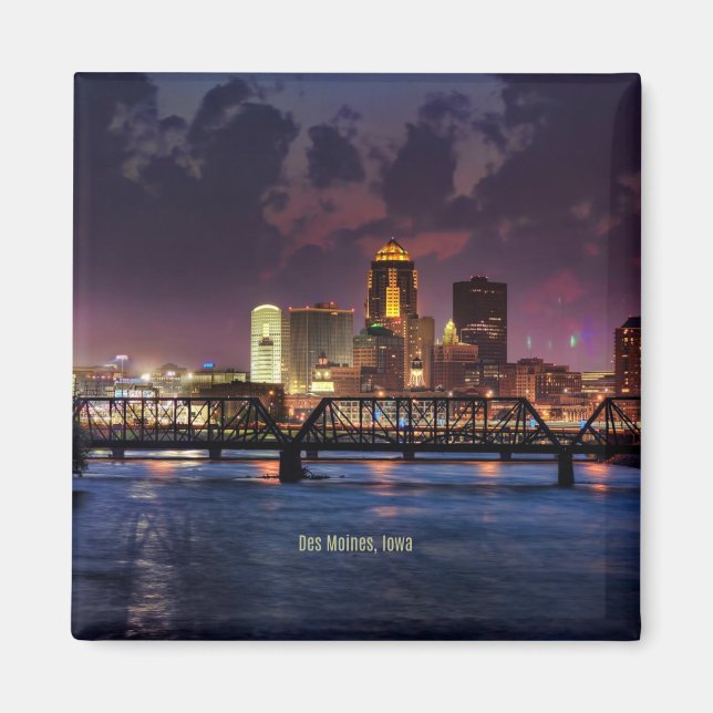 Des Moines, Iowa cityscape photograph, Magnet (Front)