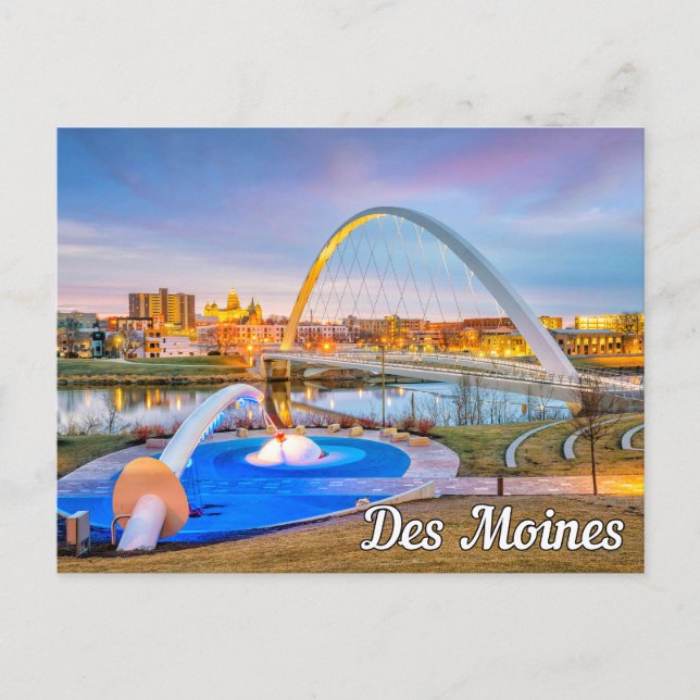 Des Moines, Iowa, United States Holiday Postcard (Front)