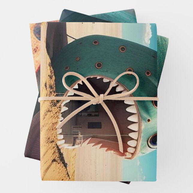 Desert monster house wrapping paper sheets (In situ)