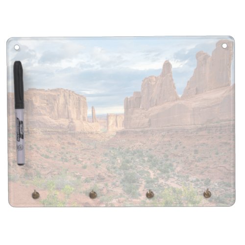 Deserts  Arches National Park Utah Dry Erase Board With Keychain Holder