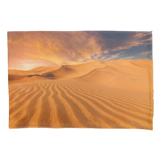Deserts | Desert in the United Arab Emirates Pillow Case (Front)