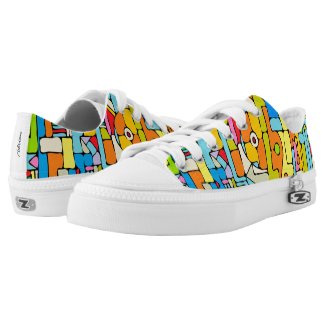Design with Color Blocks Low-Top Sneakers