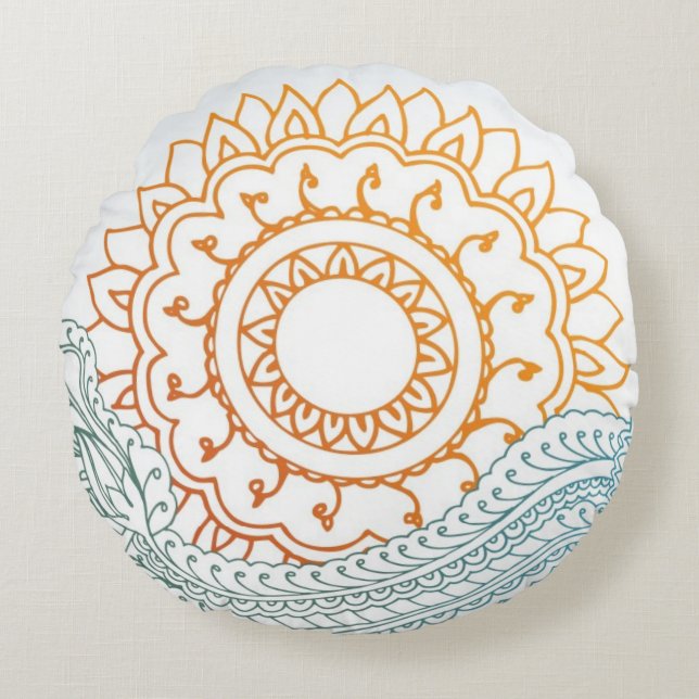 Detailed henna abstract sunrise round pillow (Front)