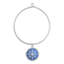Detailed White Snowflake Design