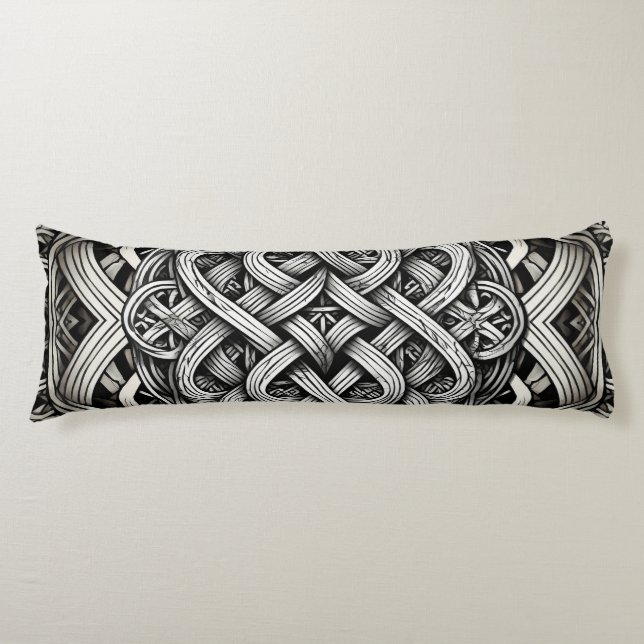 Detaillierte Schwarz-Weißer keltischer Knoten 0001 Body Pillow (Front)