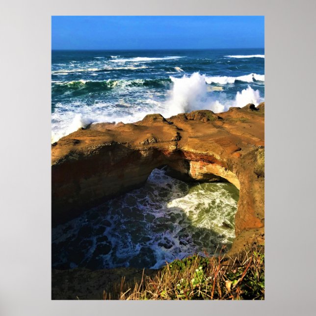 Devil's Punchbowl, Newport, Oregon Poster (Front)
