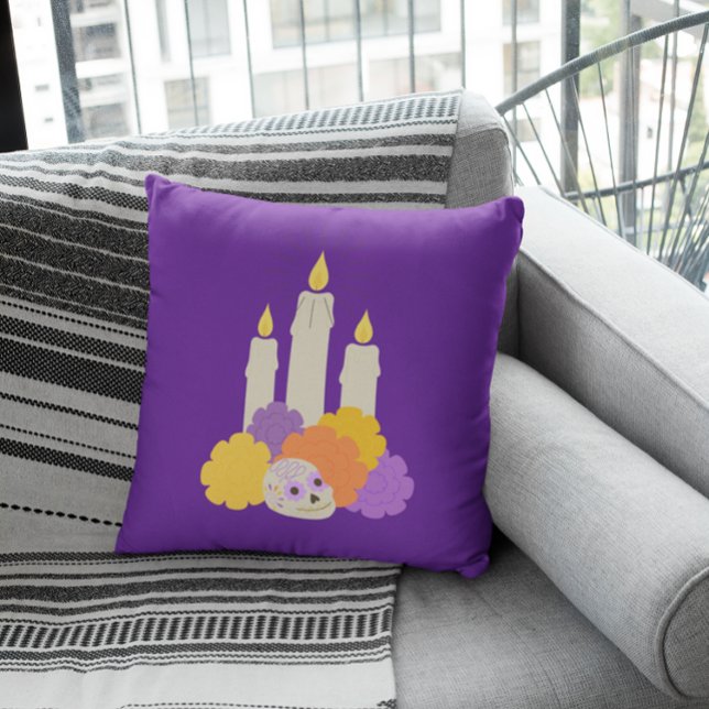 Día de los Muertos Marigolds & Sugar Skull  Throw Pillow (Creator Uploaded)