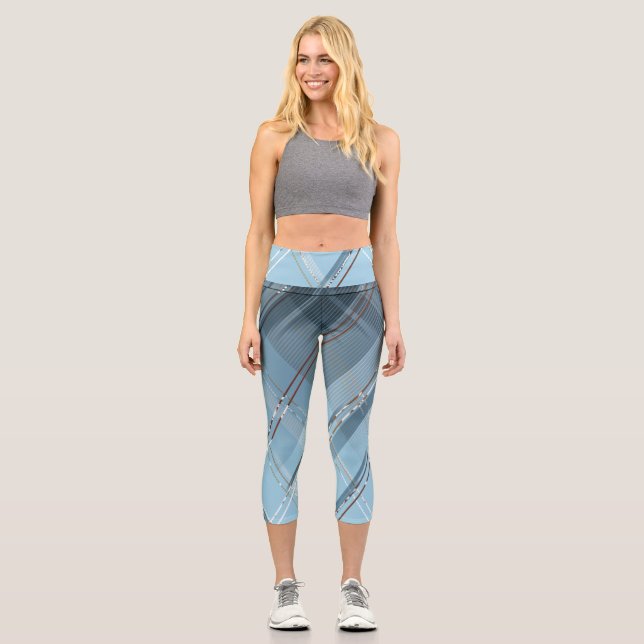Diagonal stripes background 4 capri leggings (Front)