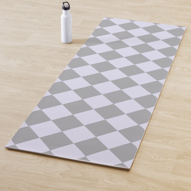Diamond pattern in gray and lavender yoga mat (In Situ)