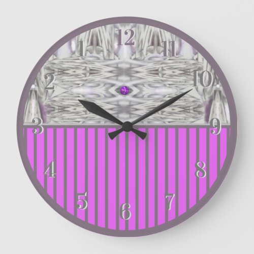 Diamond  Pattern in Purple Backward Clock