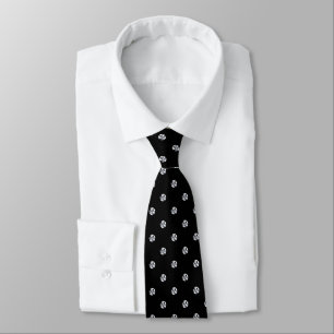 Diamond pattern neck tie