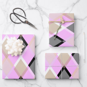 Diamond pattern wrapping paper lilac