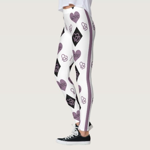 Diamond Shapes and Purple Hearts Love Leggings