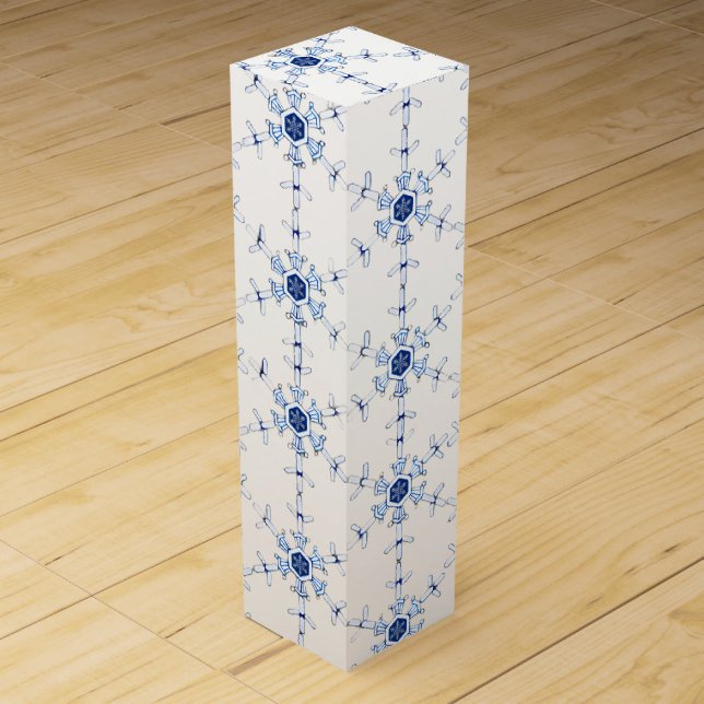 Diamond Snowflake Pattern Wrapping Paper Wine Box (Front)