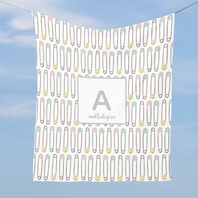 Diaper Pin Pattern Monogram Fleece Blanket (Suitable for all babiees, Fleece Blanket with space for your name and initial)