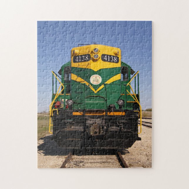 Diesel Locomotive No. 4138 Puzzle (Vertical)