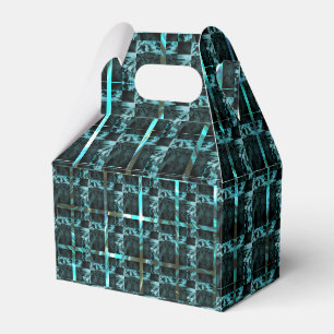 Different chess, squares or image under grid? favor boxes