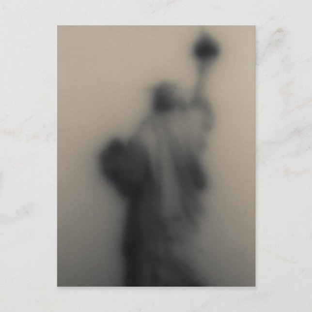 Diffused image of the Statue of Liberty Postcard (Front)