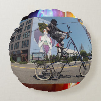 Dingo Dizmal tallbike Portland Round Pillow