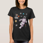 Disc Golf Astronaut playing in Space Disc Golfing  T-Shirt