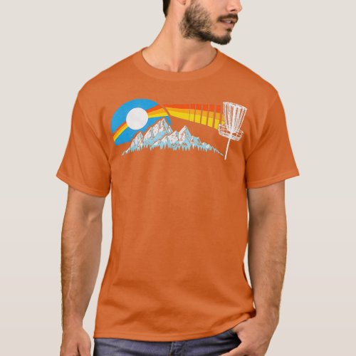 Disc Golf Distressed Mountains amp Sun 80s Vintage T_Shirt