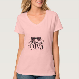 Discount Diva - Chic & Savvy Shopping Queen T-Shirt