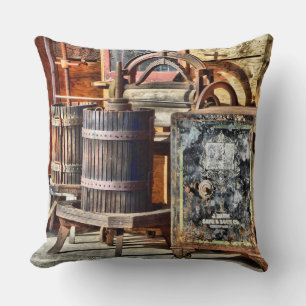 Discovering the Beauty of Western Throw Pillows