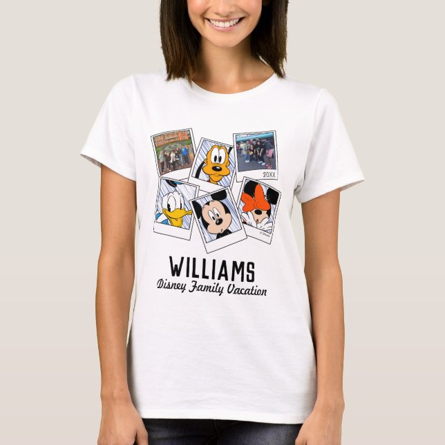 Disney Family Vacation Selfies | Mickey & Friends T-Shirt (Front)