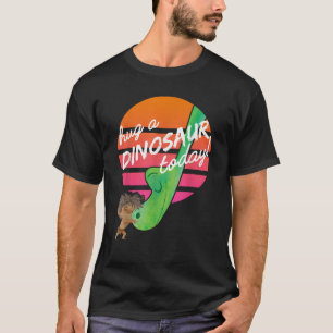 Disney Pixar The Good Dinosaur Hug A Dinosaur Toda T-Shirt