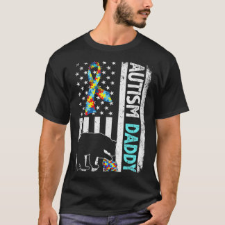 Distressed American Flag Autism Daddy Bear Autisti T-Shirt