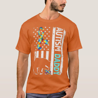 Distressed American Flag Autism Daddy Bear Autisti T-Shirt