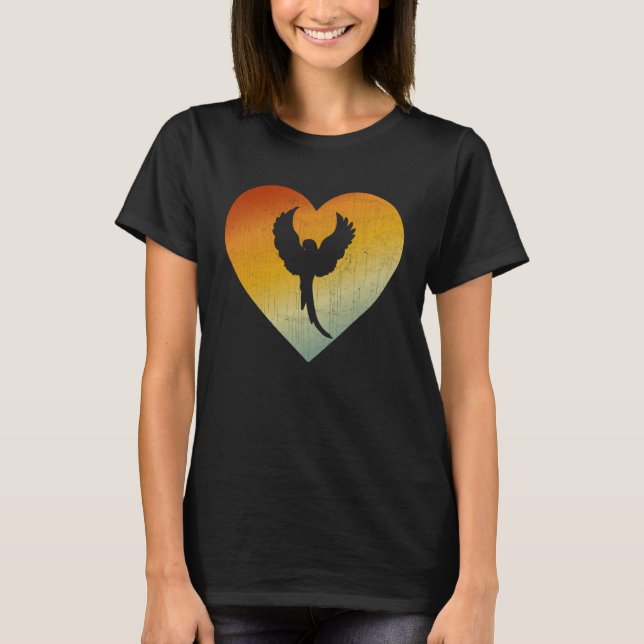 Distressed Heart Retro Style Men Women Parrot T-Shirt (Front)