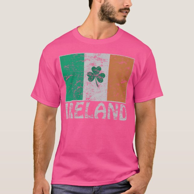 Distressed Ireland Flag Shamrock Cool Irish Flags T-Shirt (Front)